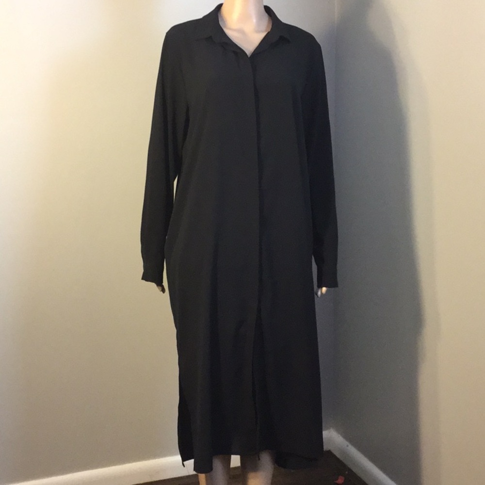 MONKI : OVERSIZED BLACK SHIFT DRESS:  Size M